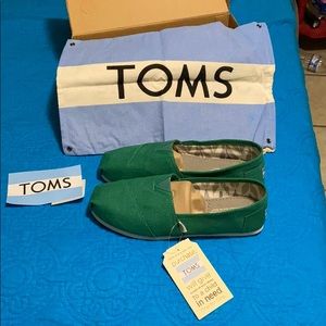 Toms Classics: Earthwise Green Shoes